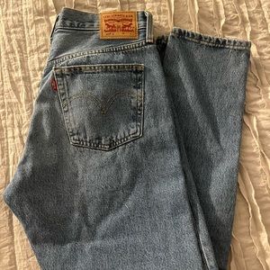 Levi jeans